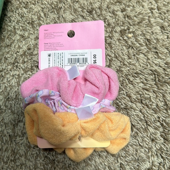 BRAND NEW STONEY CLOVER TARGET COLLAB SET 🎯 - Picture 6 of 12